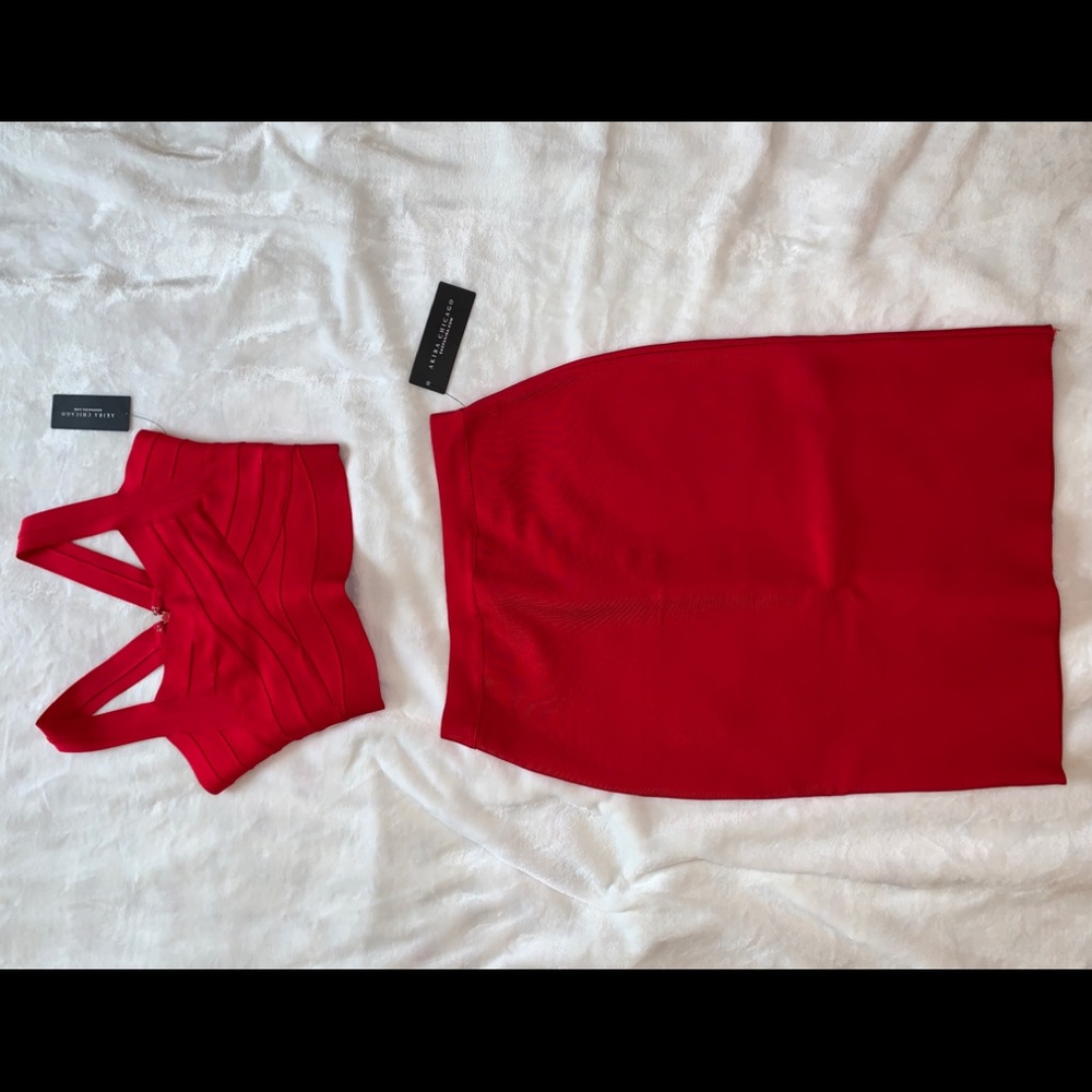 2 piece crop top and skirt set -Red